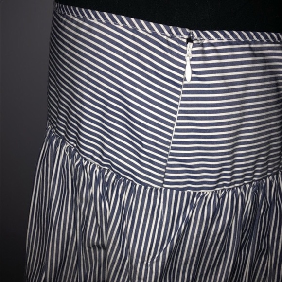 GAP Pinstripe Skirt Size 6 - Picture 3 of 5
